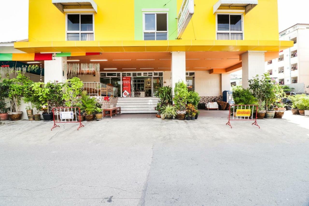 Отель Oyo 237 Thitikorn Grandview Ban Pak Khlong Si Экстерьер фото
